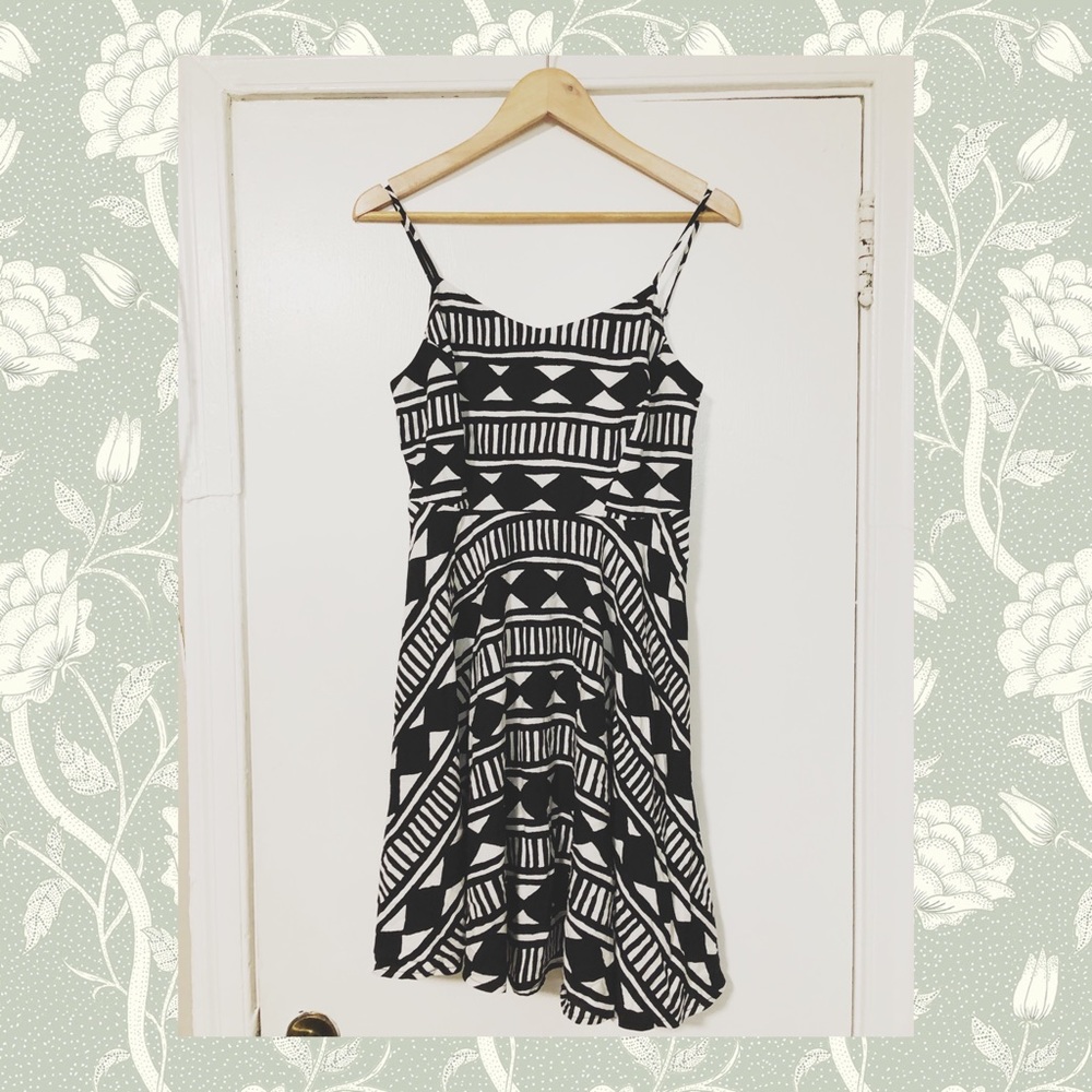 Casual summer dress NEVER WORN!